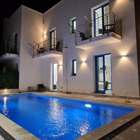Bed And Breakfast Da Francesca Castelluzzo Exterior foto